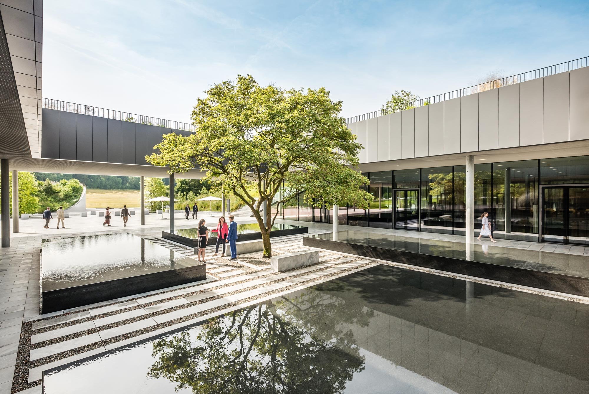 ehl-entrance-tree-fountain