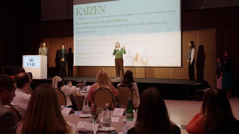 WIL - Derush event.00_11_06_05.Still031-1